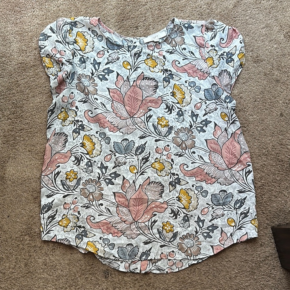 LOFT Floral Blouse - button down back